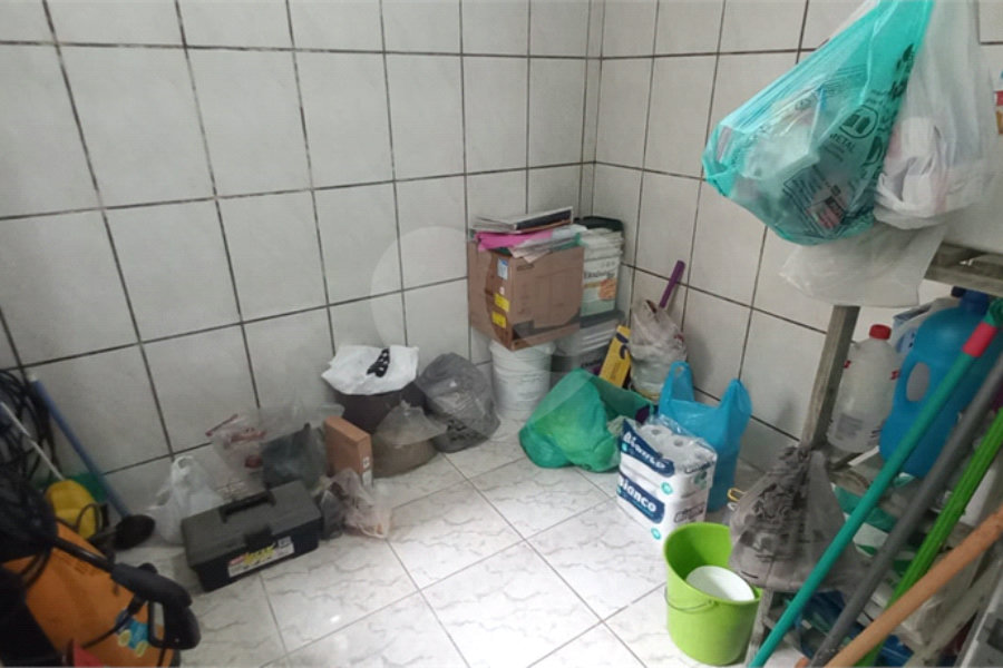 Sobrado à venda com 3 quartos, sendo 1 suíte,  em Tremembé, São Paulo, SP