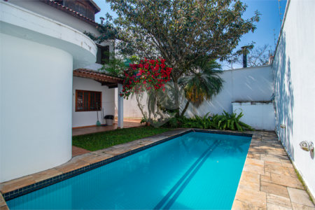 Casa à venda com 3 suítes em Chácara Flora, São Paulo, SP