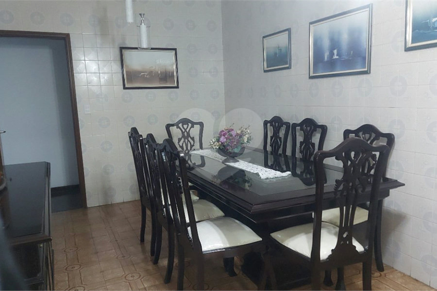 Sobrado à venda com 3 quartos, sendo 1 suíte, em Tremembé, São Paulo, SP