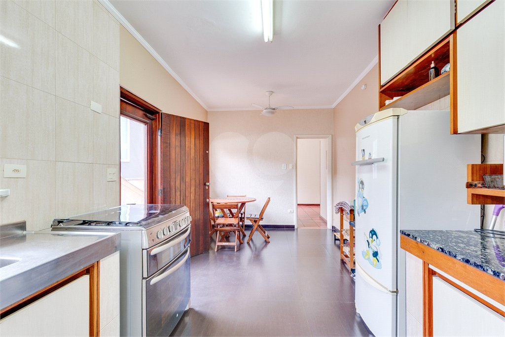 Sobrado à venda com 3 quartos, sendo 1 suíte, em Chácara Flora, São Paulo, SP