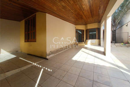 Casa à venda com 4 quartos, sendo 2 suítes, em Jardim Residencial Deolinda Guerra, Sorocaba, SP
