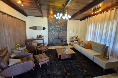 Chácara à venda com 2 quartos, sendo 1 suíte,  em Vila Itapetininga, Itapetininga, SP