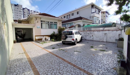 Casa com 4 dormitórios à venda, 500 m² por R$ 2.000.000,00 - Vila Belmiro - Santos/SP