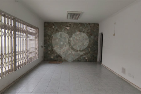 Casa à venda com 3 quartos, sendo 1 suíte, em Parque Jabaquara, São Paulo, SP