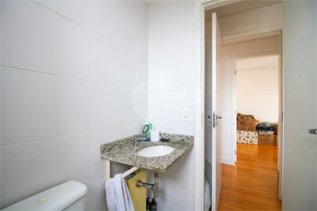 Apartamento à venda com 3 quartos, sendo 2 suítes, em Vila Lageado, São Paulo, SP