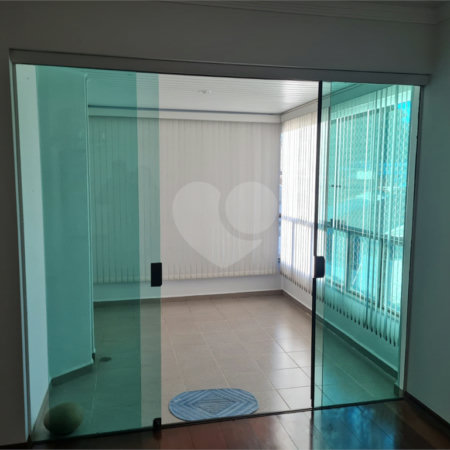 Apartamento à venda com 3 quartos, sendo 1 suíte,  em Vila Angeli, Valinhos, SP