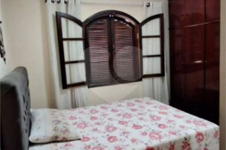 Casa à venda com 3 quartos em Jaraguá, São Paulo, SP