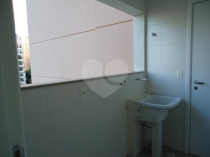 Apartamento à venda com 3 quartos, sendo 1 suíte, em Vila Suzana, São Paulo, SP
