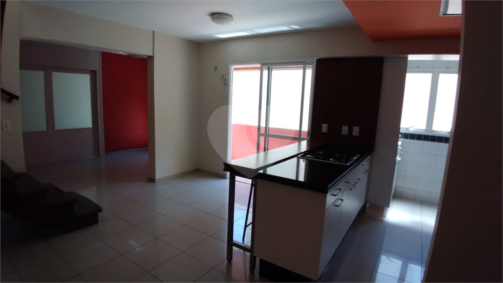Cobertura à venda com 3 quartos, sendo 2 suítes,  em Vila Ipojuca, São Paulo, SP