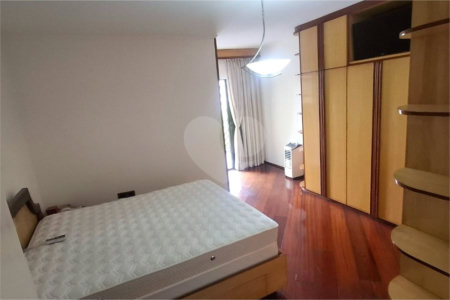 Casa à venda com 4 quartos, sendo 3 suítes, em Vila Aurora (zona Norte), São Paulo, SP
