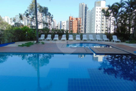 Apartamento à venda com 3 quartos, sendo 2 suítes, em Vila Suzana, São Paulo, SP