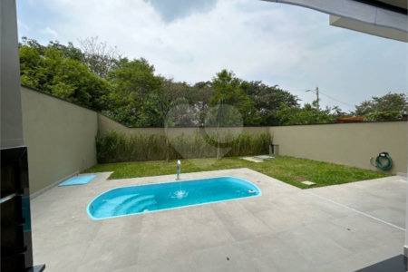 Casa à venda com 3 quartos, sendo 1 suíte, no condomínio Residencial Lagos D Icarai, Salto - SP