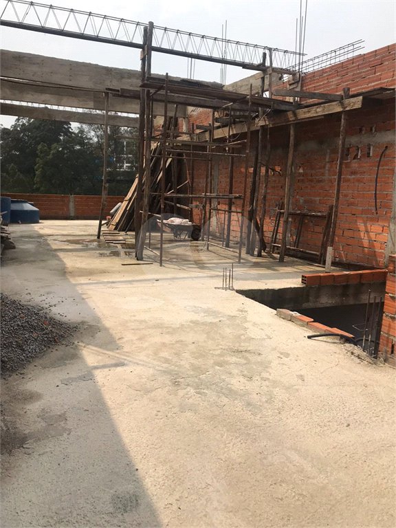 Sobrado à venda com 3 quartos, sendo 1 suíte, em Jaraguá, São Paulo, SP