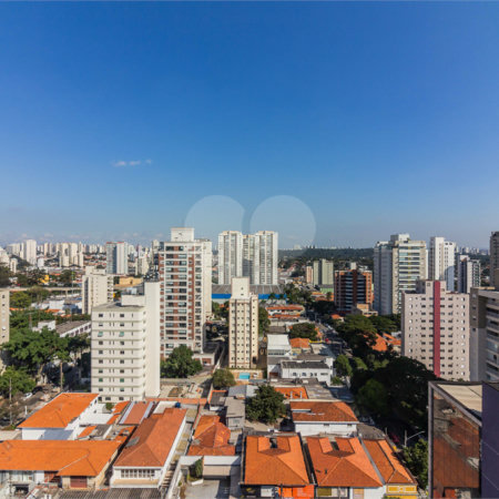 Apartamento à venda com 3 suítes em Campo Belo, São Paulo, SP