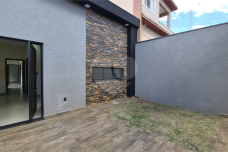Casa à venda com 3 quartos, sendo 1 suíte, em Parque dos Lagos, Ribeirão Preto, SP