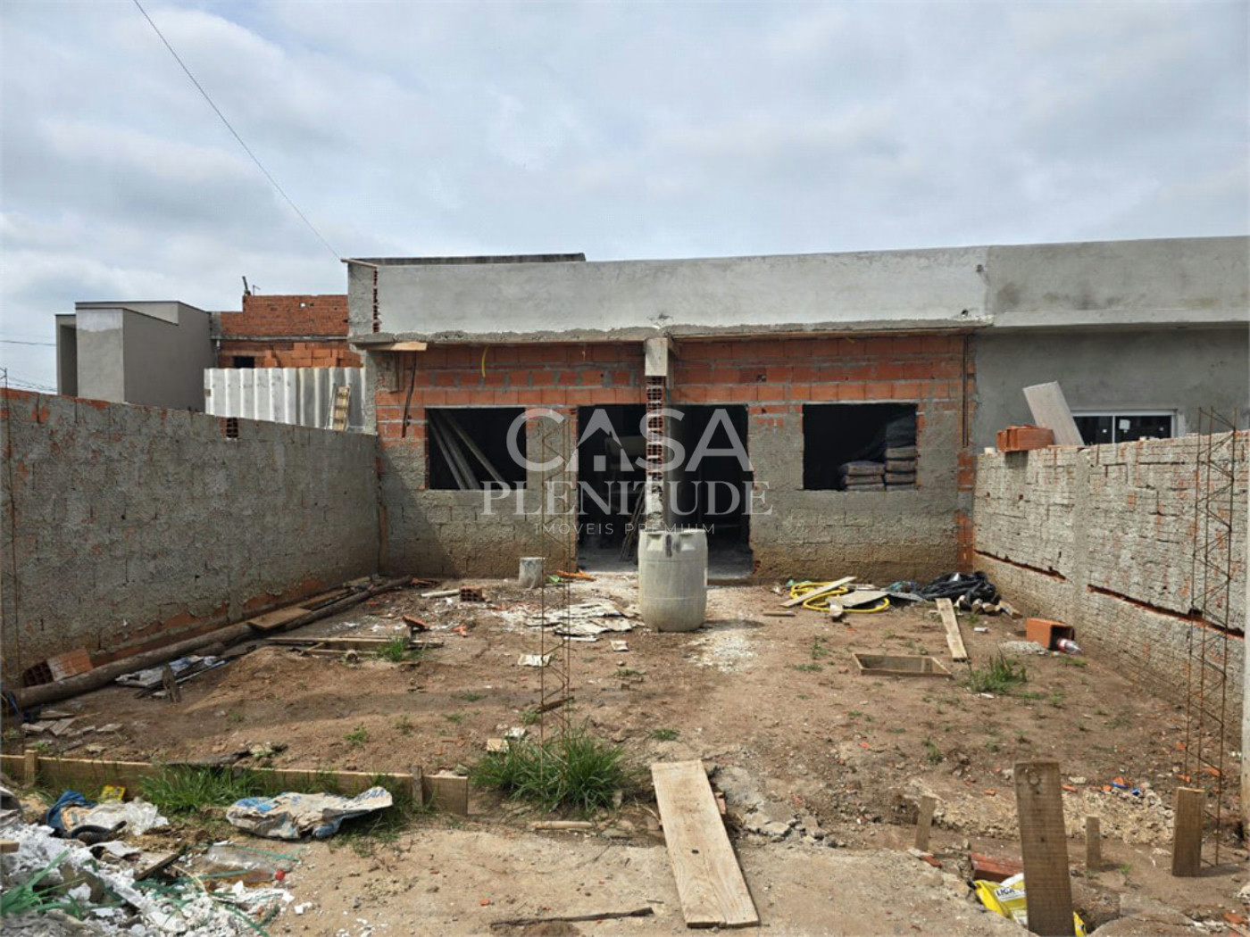 Casa Térrea à venda com 2 quartos em Jardim Vergínia, Sorocaba, SP