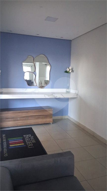 Apartamento à venda com 3 quartos, sendo 1 suíte, em Jardim Tupanci, Barueri, SP