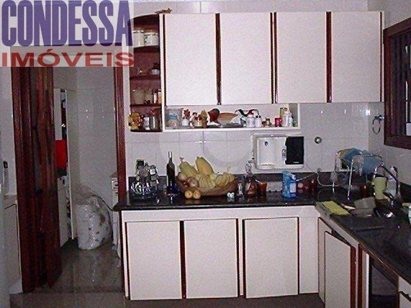 Sobrado à venda com 5 quartos, sendo 2 suítes, em Horto Florestal, São Paulo, SP