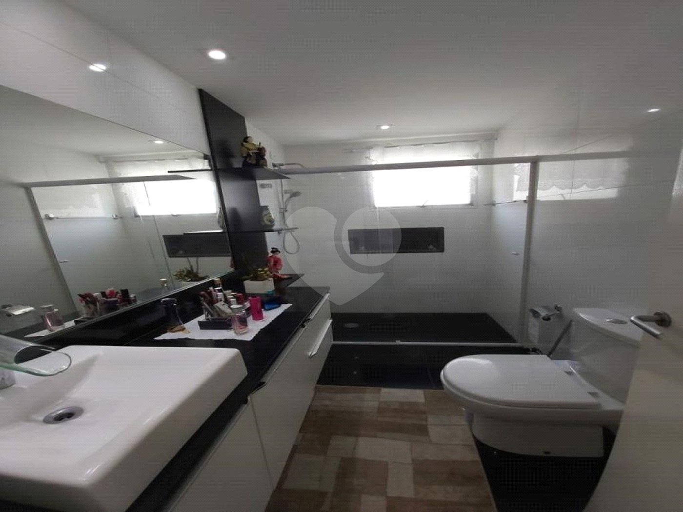 Apartamento à venda com 3 quartos, sendo 1 suíte, em Vila Andrade, São Paulo, SP