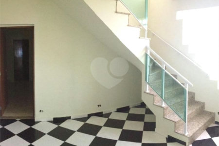 Sobrado à venda com 3 suítes em Vila Mazzei, São Paulo, SP