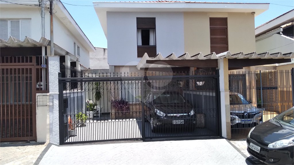 Sobrado à venda com 4 quartos em Tremembé, São Paulo, SP