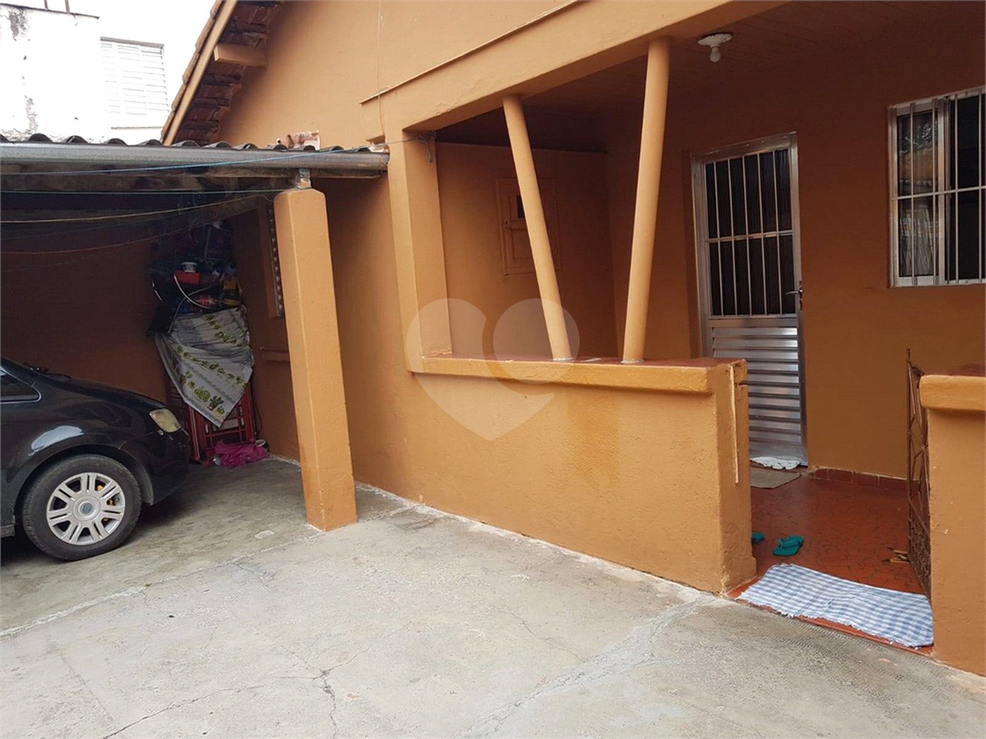 Casa à venda com 3 quartos em Jardim Helena, Ferraz de Vasconcelos, SP