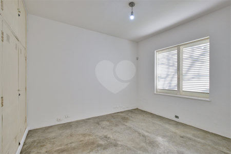Casa à venda com 3 quartos, sendo 1 suíte, em Brooklin, São Paulo, SP