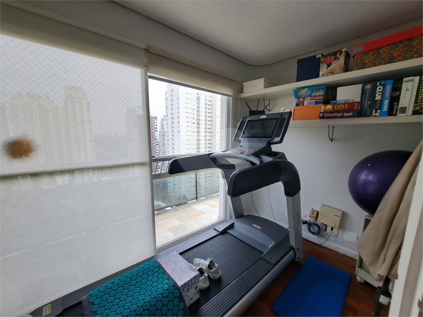 Apartamento à venda com 3 suítes em Campo Belo, São Paulo, SP