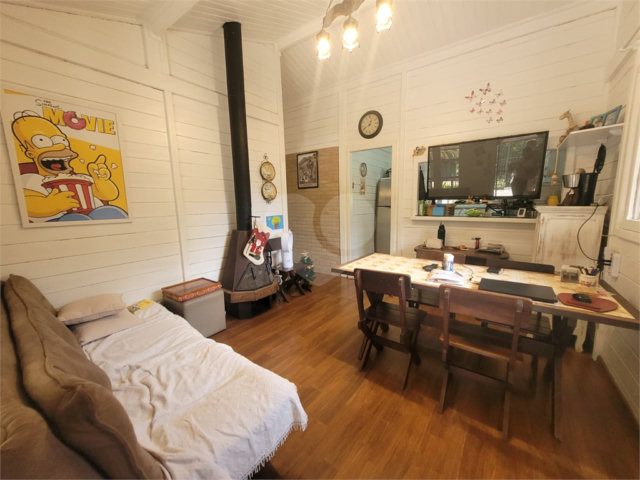 Casa à venda com 2 suítes no condomínio Alpes da Cantareira, Mairiporã - SP