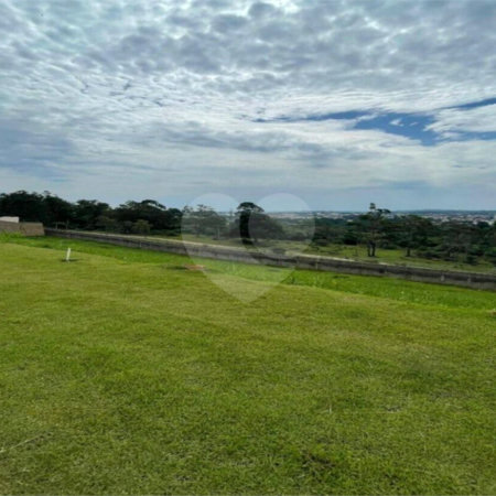 Terreno à venda no condomínio Campo de Toscana, Vinhedo - SP