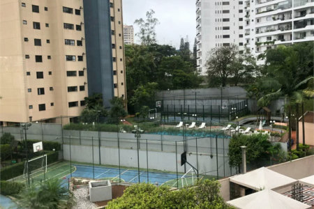 Apartamento à venda com 4 suítes em Vila Suzana, São Paulo, SP