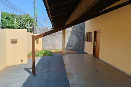 Casa à venda com 3 quartos em Parque São Carlos, Três Lagoas, MS