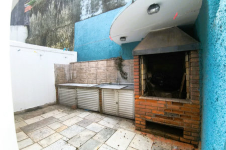 Sobrado à venda com 3 quartos, sendo 1 suíte, em Jardim Esmeralda, São Paulo, SP