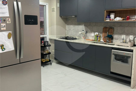 Apartamento à venda com 3 quartos, sendo 1 suíte, em Jardim Vazani, São Paulo, SP