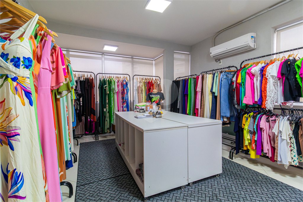 Sala à venda em Jardim Marajoara, São Paulo, SP