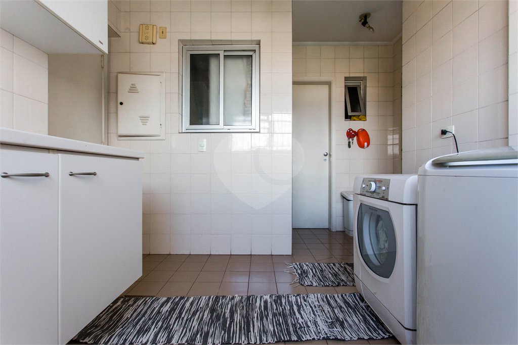 Apartamento à venda com 4 quartos, sendo 3 suítes, em Jardim Londrina, São Paulo, SP