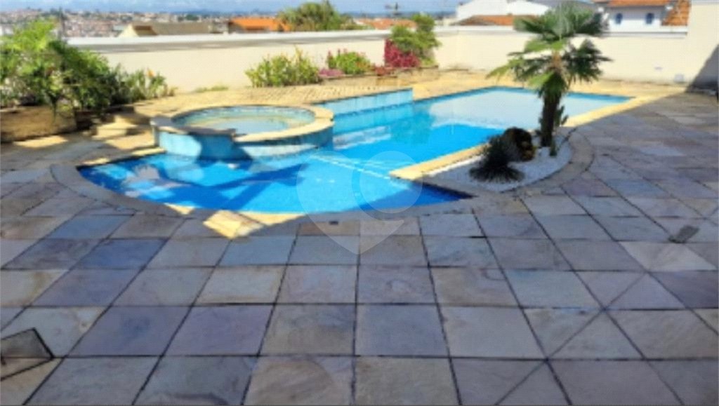 Sobrado à venda com 6 suítes em Vila Santista, Atibaia, SP