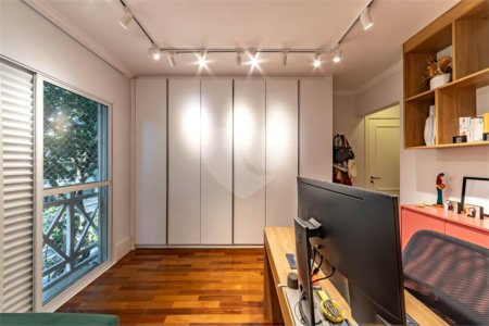 Casa à venda com 4 suítes no condomínio Ville Bosqueé, São Paulo - SP