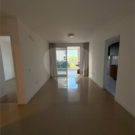 Apartamento à venda com 2 quartos, sendo 1 suíte,  em Camorim, Rio de Janeiro, RJ