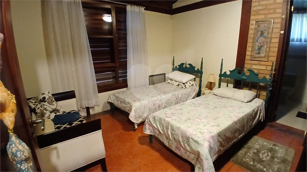 Casa à venda com 4 suítes no condomínio Sausalito, Mairiporã - SP