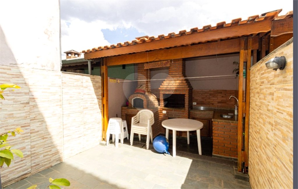 Casa à venda com 2 quartos, sendo 1 suíte, no condomínio Colina de Goiás, São Paulo - SP