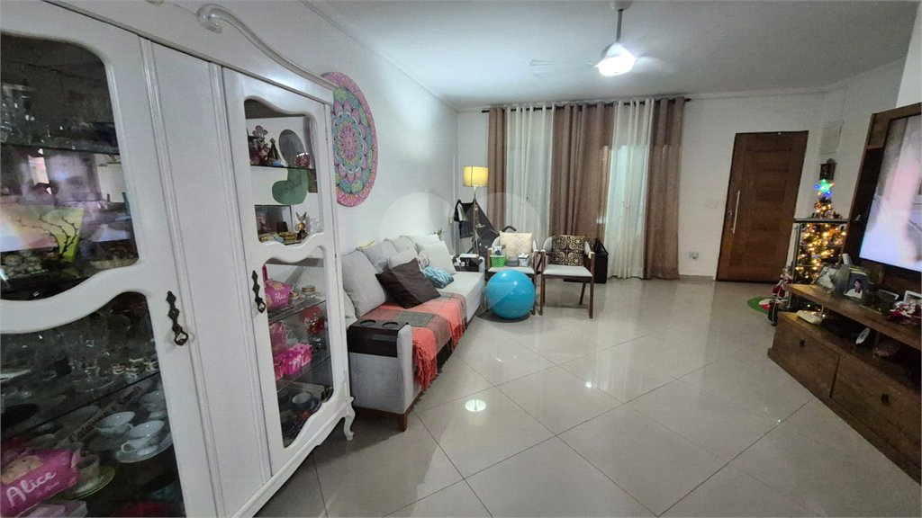 Sobrado à venda com 3 quartos, sendo 2 suítes, em Jaçanã, São Paulo, SP