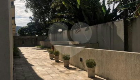 Casa à venda com 2 quartos, sendo 1 suíte,  no condomínio Res Santa Inês, São Paulo - SP