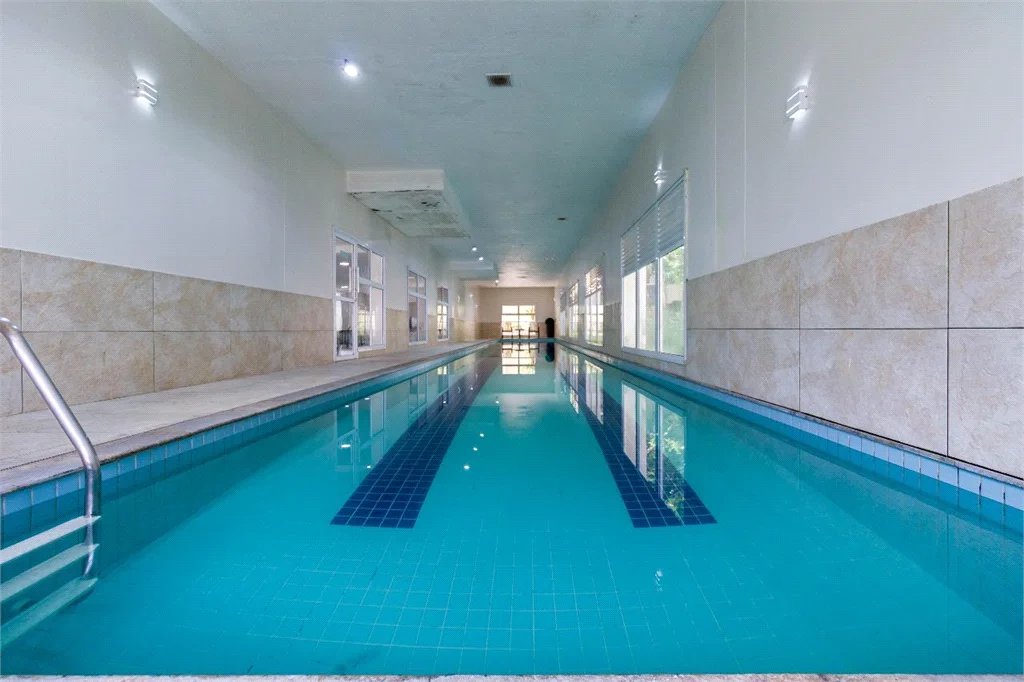 Apartamento à venda com 2 quartos, sendo 1 suíte,  em Vila Andrade, São Paulo, SP