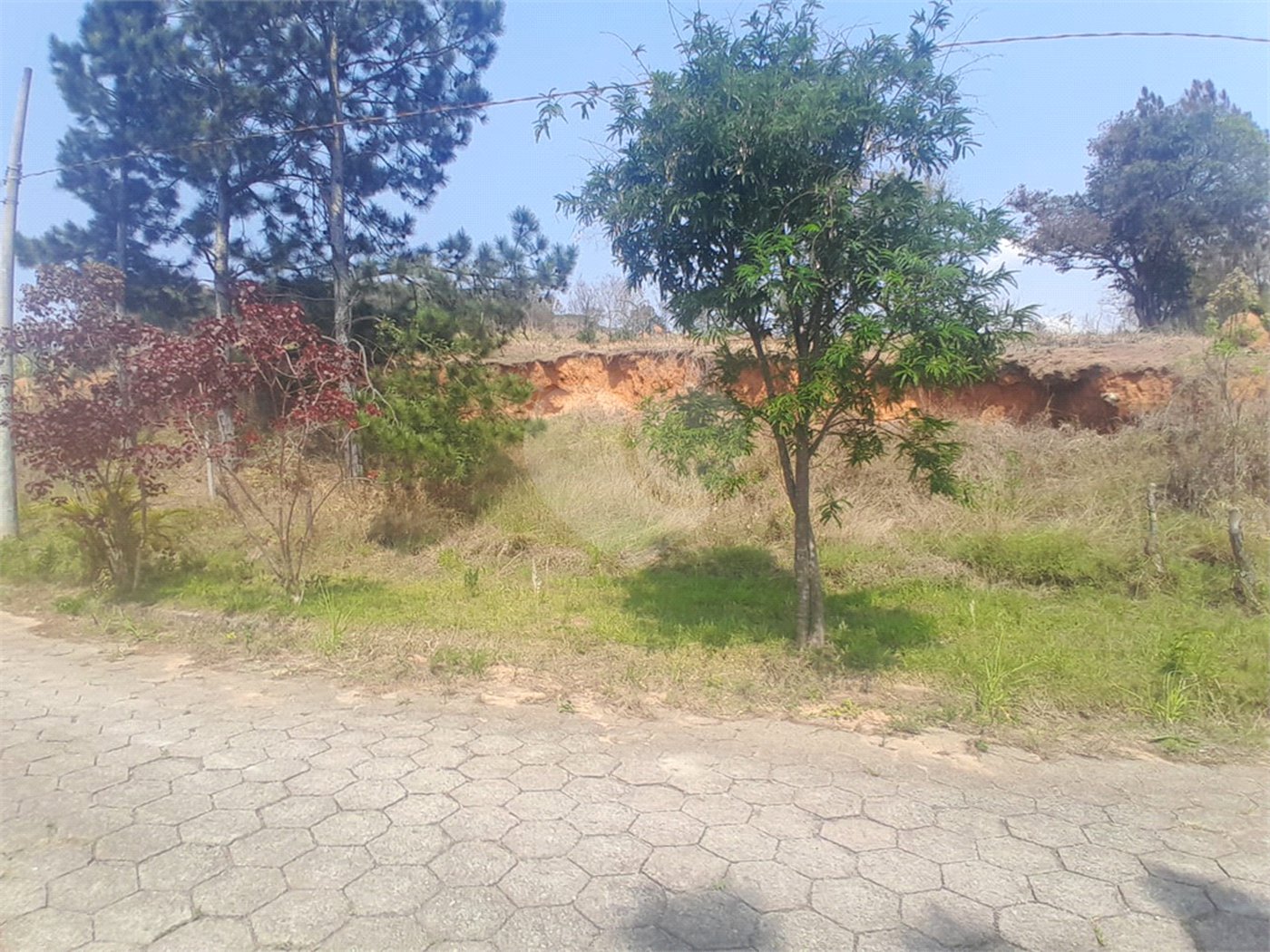 Terreno à venda no condomínio Aútria da Cantareira, Mairiporã - SP