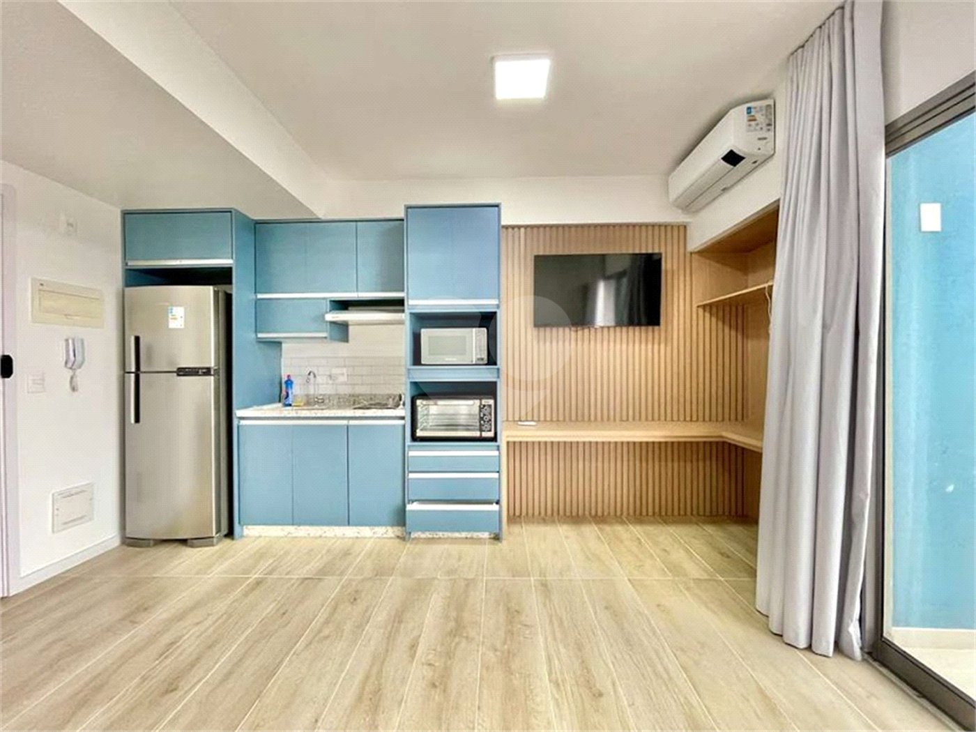 CAMPO BELO Studio VENDA em Congonhas - 100% MOBILIADO e EQIPADO, c/ lazer e serviços - De frente p/ Aeroporto - ideal p/ INVESTIDORES!