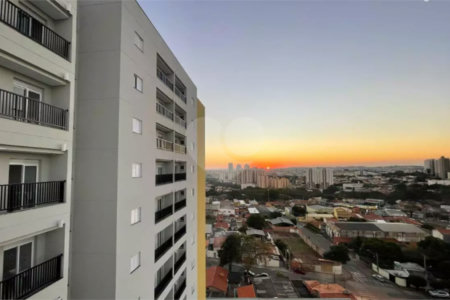 Apartamento à venda com 2 suítes em Jardim Santa Cruz, Indaiatuba, SP