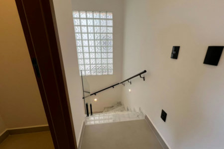 Sobrado com 4 dormitórios à venda, 234 m² por R$ 2.500.000,00 - Ponta da Praia - Santos/SP
