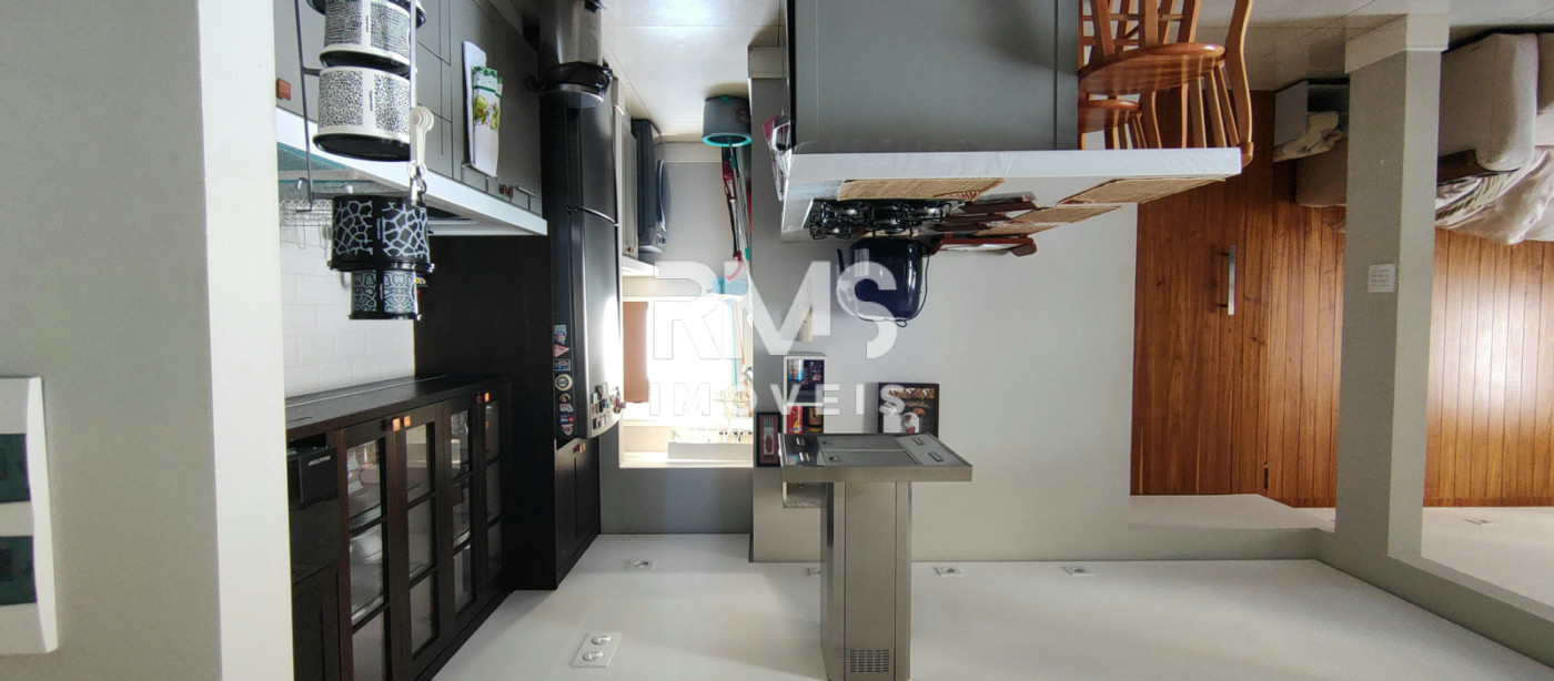 Apartamento à venda com 2 quartos, sendo 1 suíte,  em Parque Industrial, Itu, SP