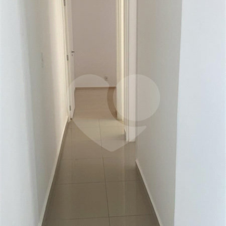 Lindo apartamento no Parque das Oliveiras